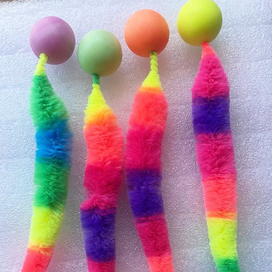 Interactive cat teaser toy with bouncing ball